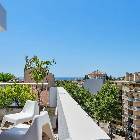 Le Panoramique Croisette - Welkeys Apartment *